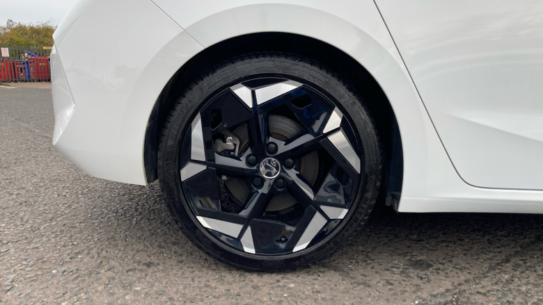 Vauxhall Astra 1.6 Plug-in Hybrid GSe 5dr Auto Hatchback